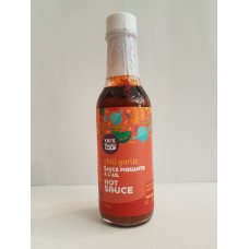 Yai's Thai Chili Garlic Hot Sauce, 147g